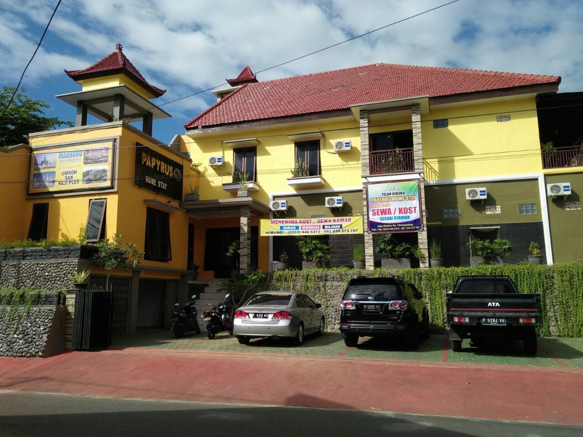 Papyrus Homestay Banyuwangi  Exterior photo