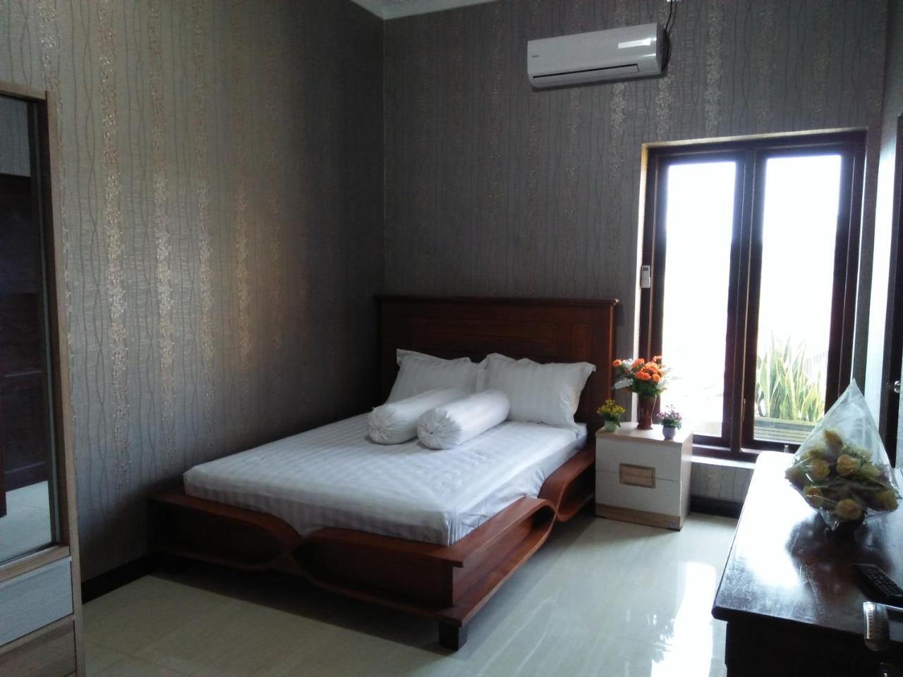 Papyrus Homestay Banyuwangi  Exterior photo